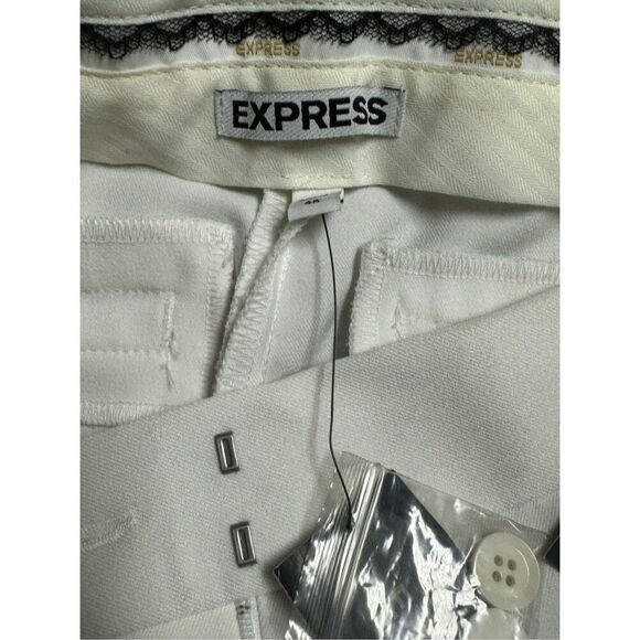 Nwt! Size 4 white flared dress pants express - Picture 3 of 3